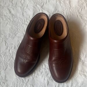 Rocky boots brand Brown Leather clogs/mules